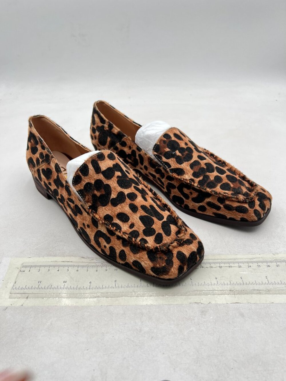 YDN Leopard Chunky Low Heeled Loafer Closed Squared Toe Slip On Fashion Shoes - Picture 4 of 8
